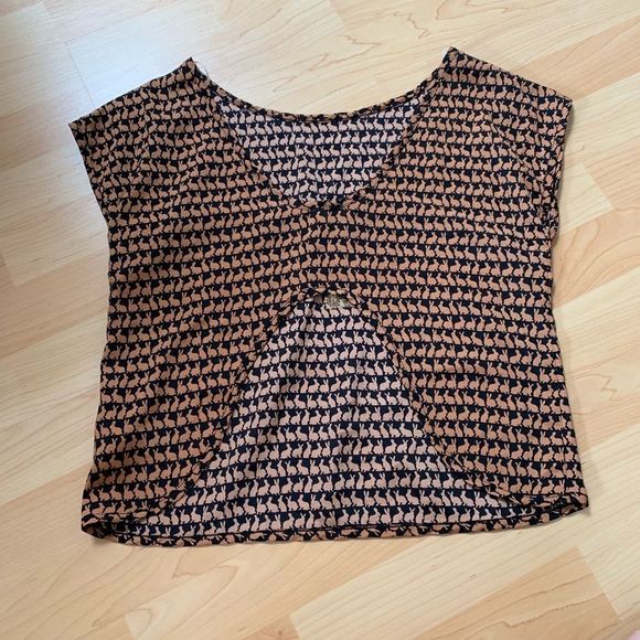 new Bunny Printed top - Picture 2 of 7